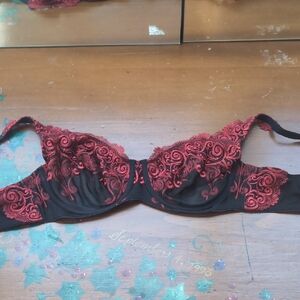 Soma Black and Red Lace Bra